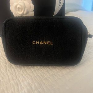 Chanel Black sparkly bag clutch with gold zipper